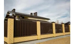 Штакетник Grand Line П-образный А фигурный 0,5 Rooftop Matte Стальной бархат RAL 8017 Шоколад купить в санкт-петербурге