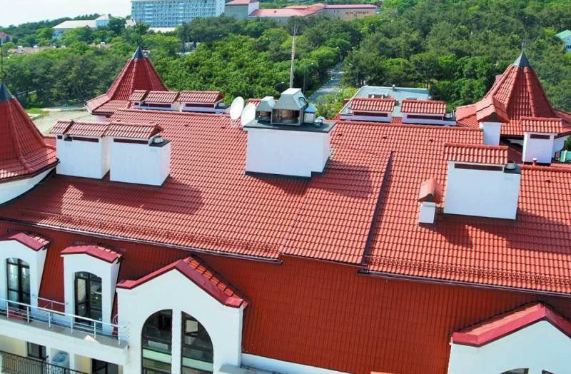 Модельный ряд цементно-песчаной черепицы BRAAS: Франкфуртская, Таунус, Янтарь, Адриа